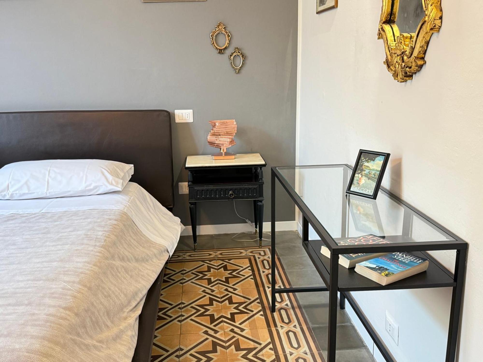 Comoluxhouse- Intero Appartamento ภายนอก รูปภาพ