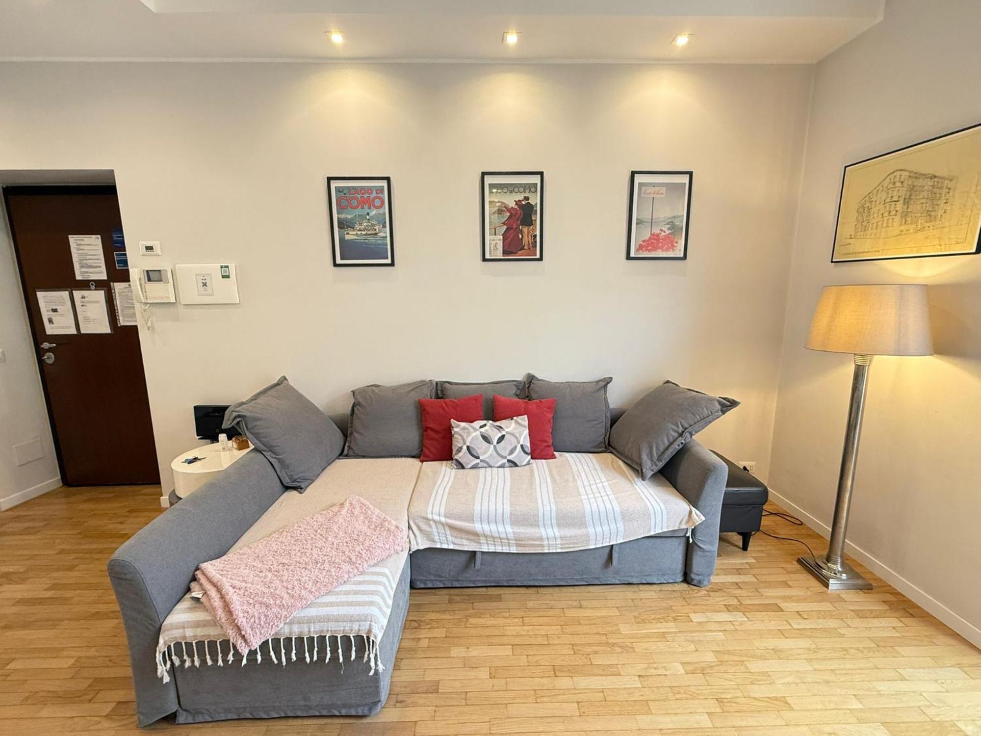 Comoluxhouse- Intero Appartamento ภายนอก รูปภาพ